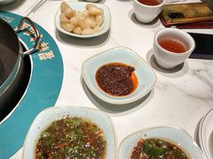 -翟辉冬瓜盅火锅(南村万博店)