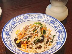 -古都历食南京菜·烤鸭·鸭血粉丝·汤包(南京博物院店)