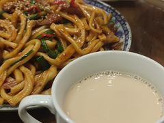-清真·玛丽亚新疆菜主题餐厅(浙江中路店)