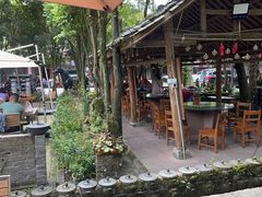-土砂锅生态山庄·非遗砂锅雅鱼