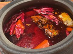 -郑记·古法黑砂锅串串(龙泉店)