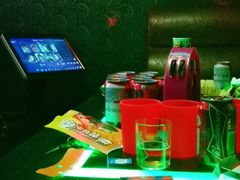 -欢乐驿站量贩式KTV(西丽店)