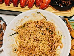 -肥肥虾庄·金牌油焖大虾(首义路店)