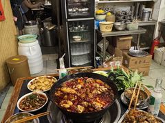 -鸿顺老铁锅美蛙鱼府(解放碑店)