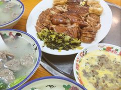 -明姨仔潮汕美食·碳炉猪脚·汕尾牛腩饭·起片鸡煲(起义路店)