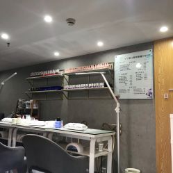 -丫丫NAIL日式自助美甲美睫沙龙