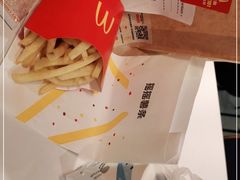 -麦当劳(宝山大厦店)