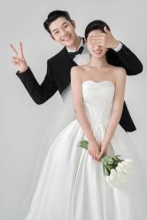 -爱完美婚纱摄影工作室(丈八北路店)