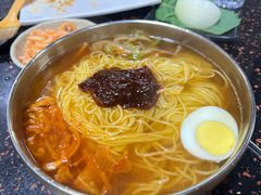 -服务大楼冷面(延大店)