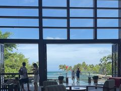 -亚龙湾喜来登·美景台大堂吧