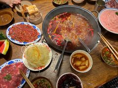 -萍姐火锅·公路夜市(武汉首店)