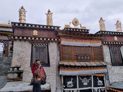 -噶丹松赞林寺