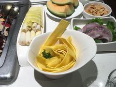 -海底捞火锅(锦艺城店)