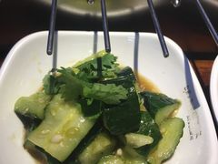 拍黄瓜-三个蒙古大叔羊肉串(大宁店)