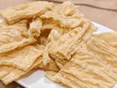 炸腐竹-濠轩阁特色生蚝火锅总店