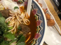 -鑫花溪牛肉米粉(人民广场店)