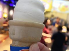 -DQ·蛋糕·冰淇淋(周浦万达店)