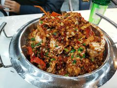 -凤凰路何眼镜香辣蟹(花果园店)