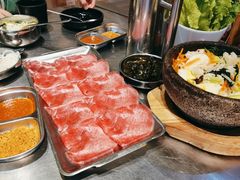 -哈哈碳都·牛肋条无限自助烤肉(台江万达店)