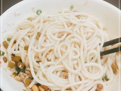 -桂姥姥·桂林卤粉·锅烧桂林米粉(莲塘店)