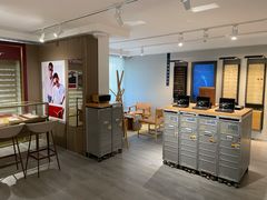 -目艮眼镜SHOWROOM(品牌集合店)