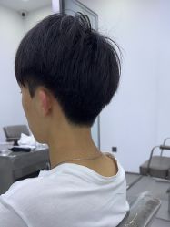 -首脑美发沙龙