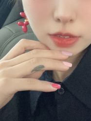 -七彩虹美甲美睫 半永久