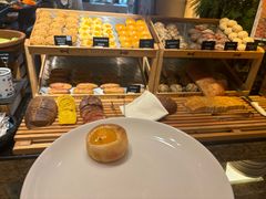 -怡咖啡海鲜自助餐厅(浦东香格里拉店)