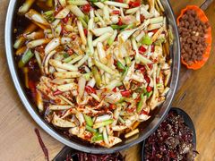 -邱金小炒·30 年盐帮江湖菜(自贡店)