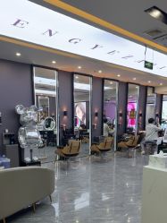 -藤野造型烫染·漂发