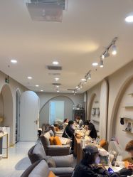 -花系美·美甲美睫精品店