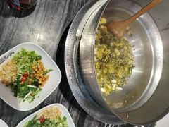 -老船舫·现做活鲜鱼馆(东郊记忆店)