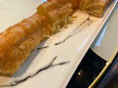 炸油条-广州文华东方酒店·江-由辉师傅主理