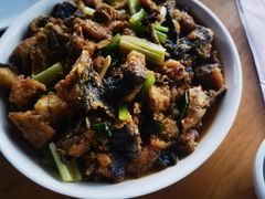-白氏鲶鱼汤(白亮1号店)