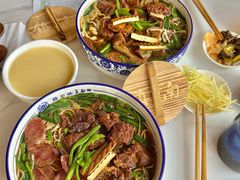 -镇南锅盖面馆(解放路店)