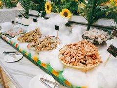 -川骄海鲜自助(王府井奥莱UP TOWN店原世界之花店)