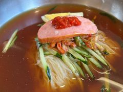 -啊美丽炭火烤肉(滑翔一店)