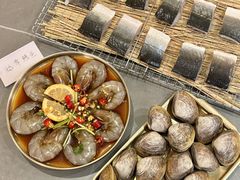 -围炉肉舍•炭烤活鳗•丹东海鲜烤肉(步行街店)