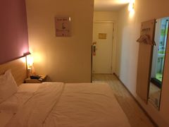 -7天连锁酒店·武汉徐东湖北大学店