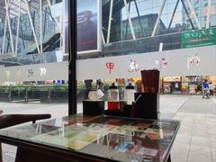 -何记花甲(海岸城旗舰店)