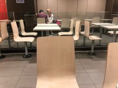 -麦当劳(西客站店)