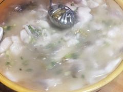 -严记小天府酸菜鱼(西四路店)