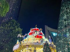 -爱雍·乌节