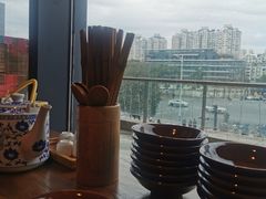 -先启半步颠小酒馆(白麓里店)