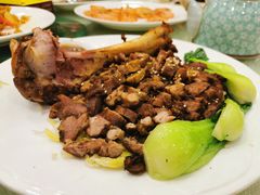 -万山楼海鲜酒家·二十三年老字号