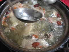 -花苑美食横琴生蚝火锅(拱北粤华路店)