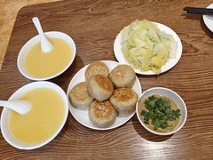 -清真吴记门钉肉饼·喜多利