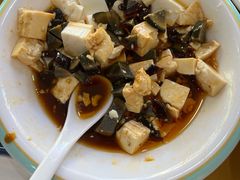 -鹤乡东北菜(崮山路店)