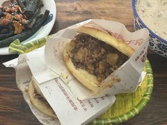 -穆得·老周家牛肉烧饼(普利街店)