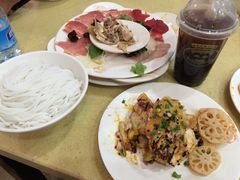 iphone_upload_pic-桥香园云南过桥米线(金马碧鸡店)
